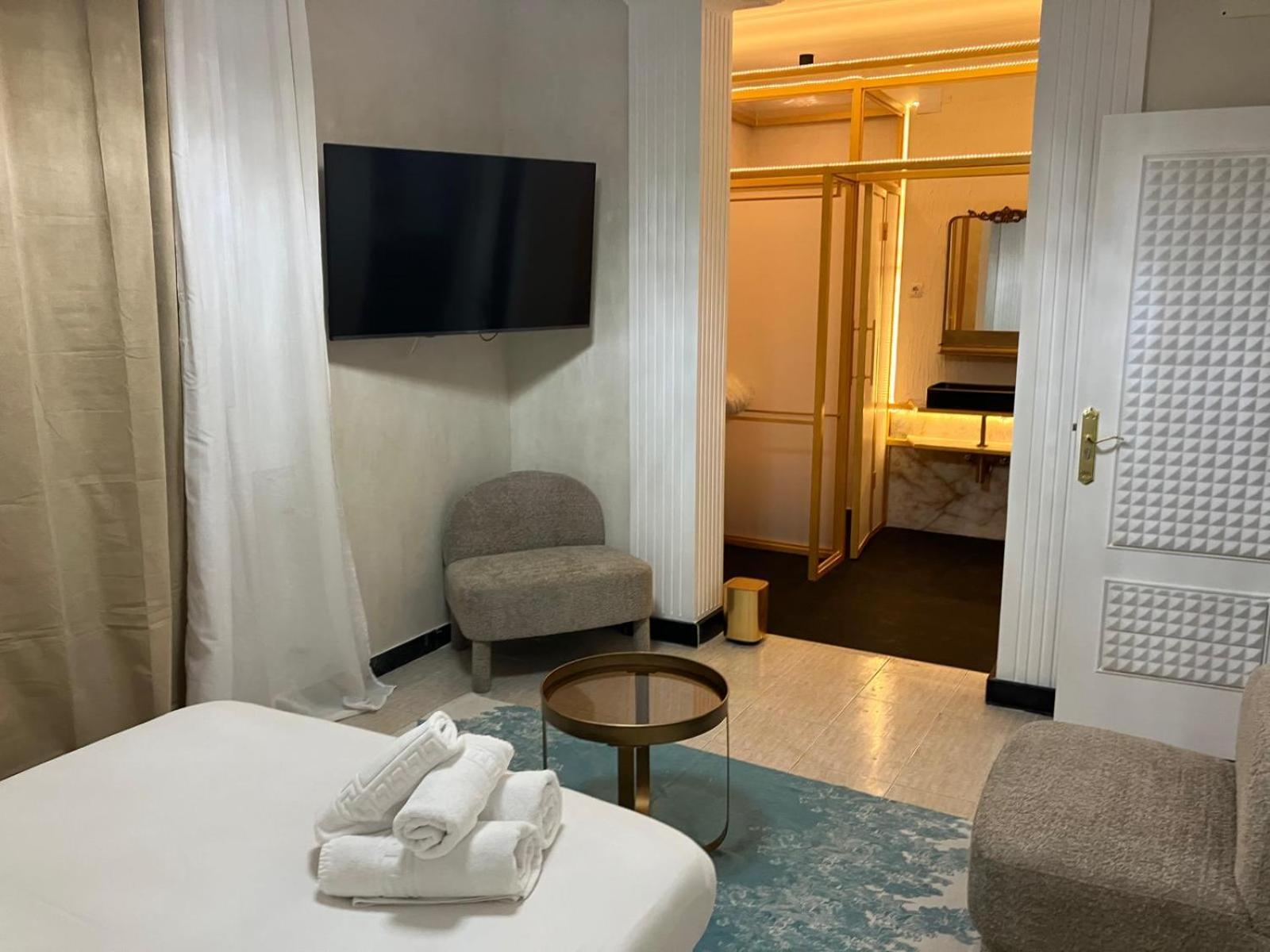 Casa Tadeo Gran Via Ξενοδοχείο Μαδρίτη Εξωτερικό φωτογραφία
